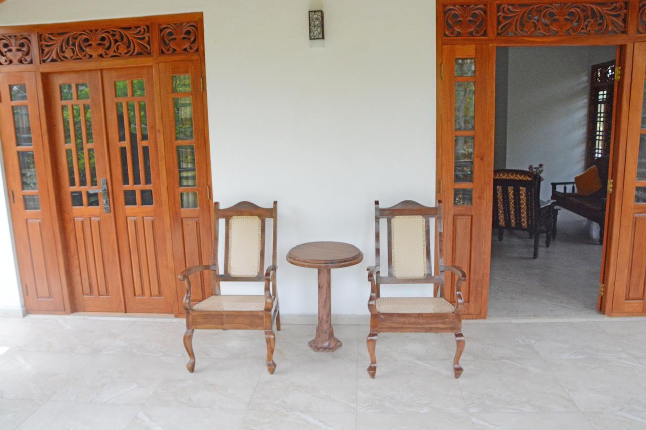 Villa Chaya Hikkaduwa Ngoại thất bức ảnh
